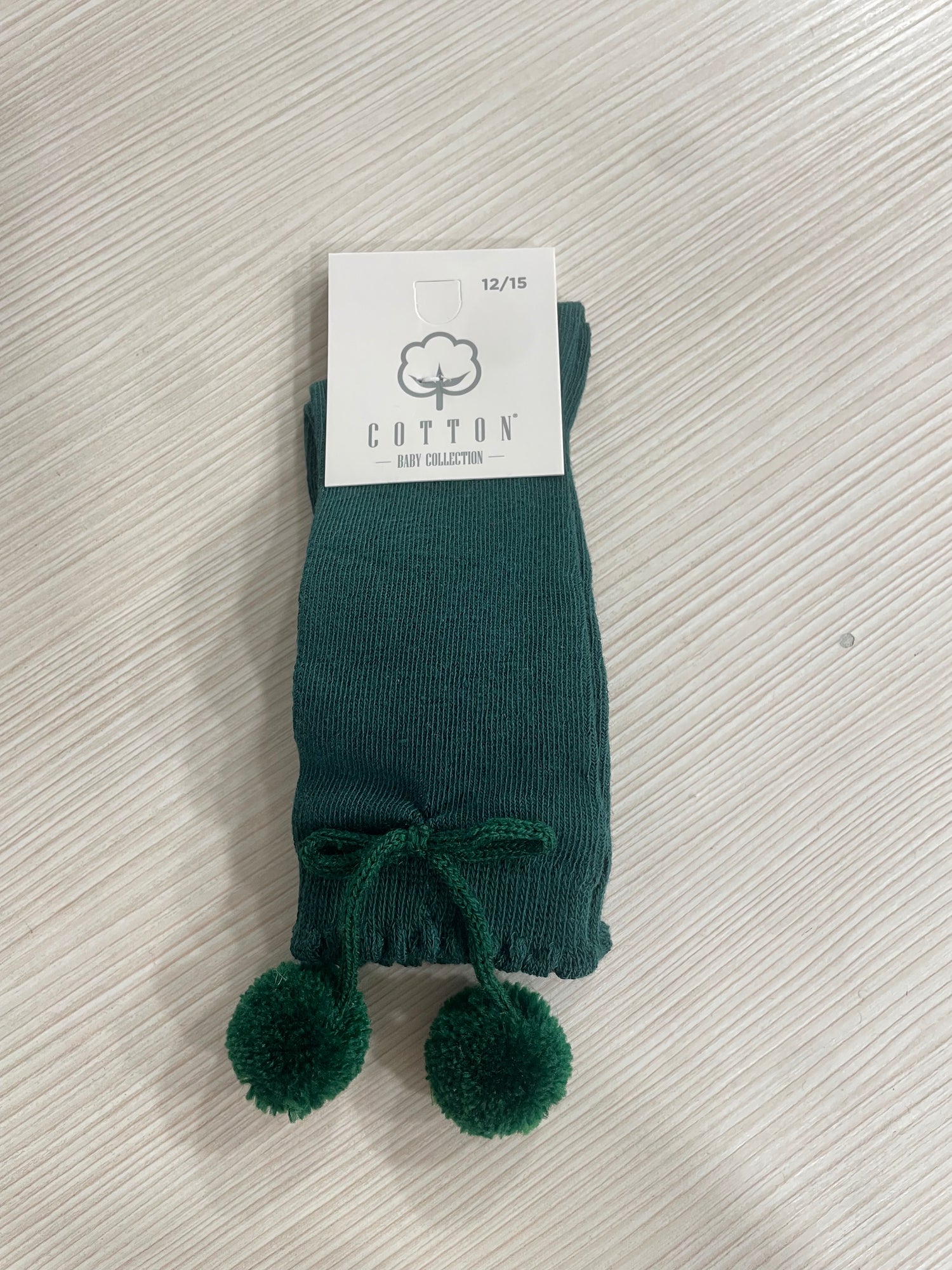 Calzini verde bosco ponpon